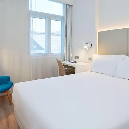 Hotel Nh Bilbao Deusto Esterno foto